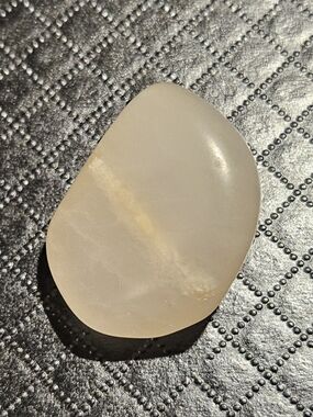 Moonstone: Beautiful Natural, Tumbled